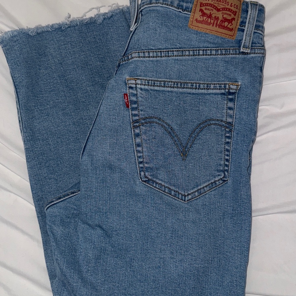 Levi's Women's Ribcage Straight Ankle Blue Jeans